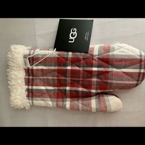 UGG Bristol Oven Mitt
